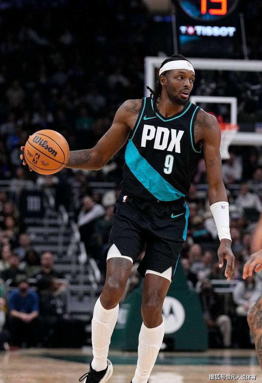 冲刺阶段密尔沃基雄鹿调整名单以备意大利杯；外线爆发环节打磨；球迷炸锅；更衣室氛围转暖的简单介绍-爱游戏在线入口